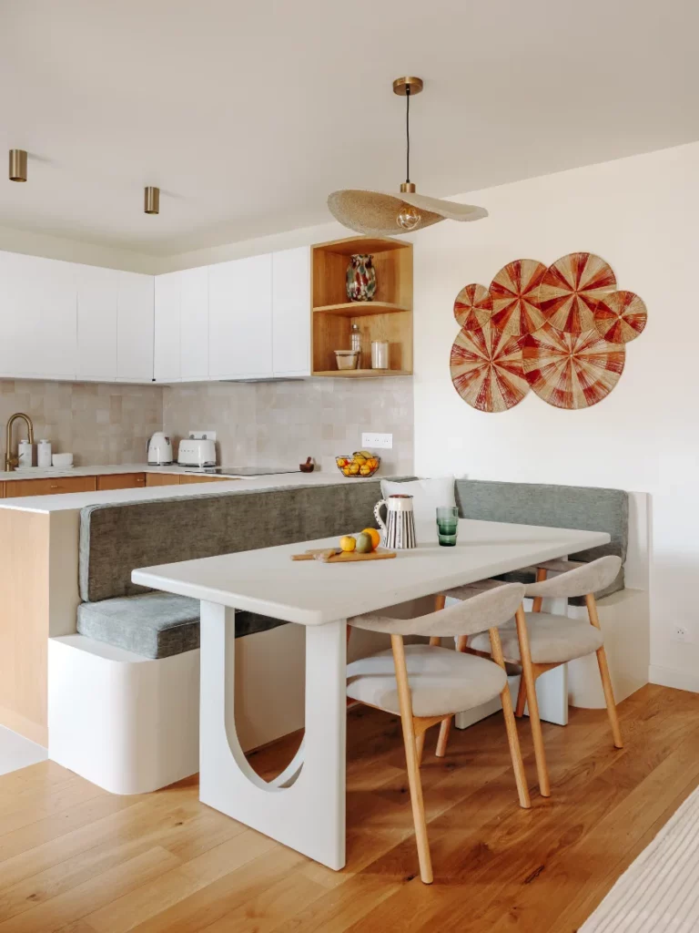 Barbusse-banquette-sur-mesure-deco-moderne-design