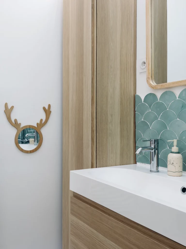 beranger-meuble-vasque-bois-blanc-decoration