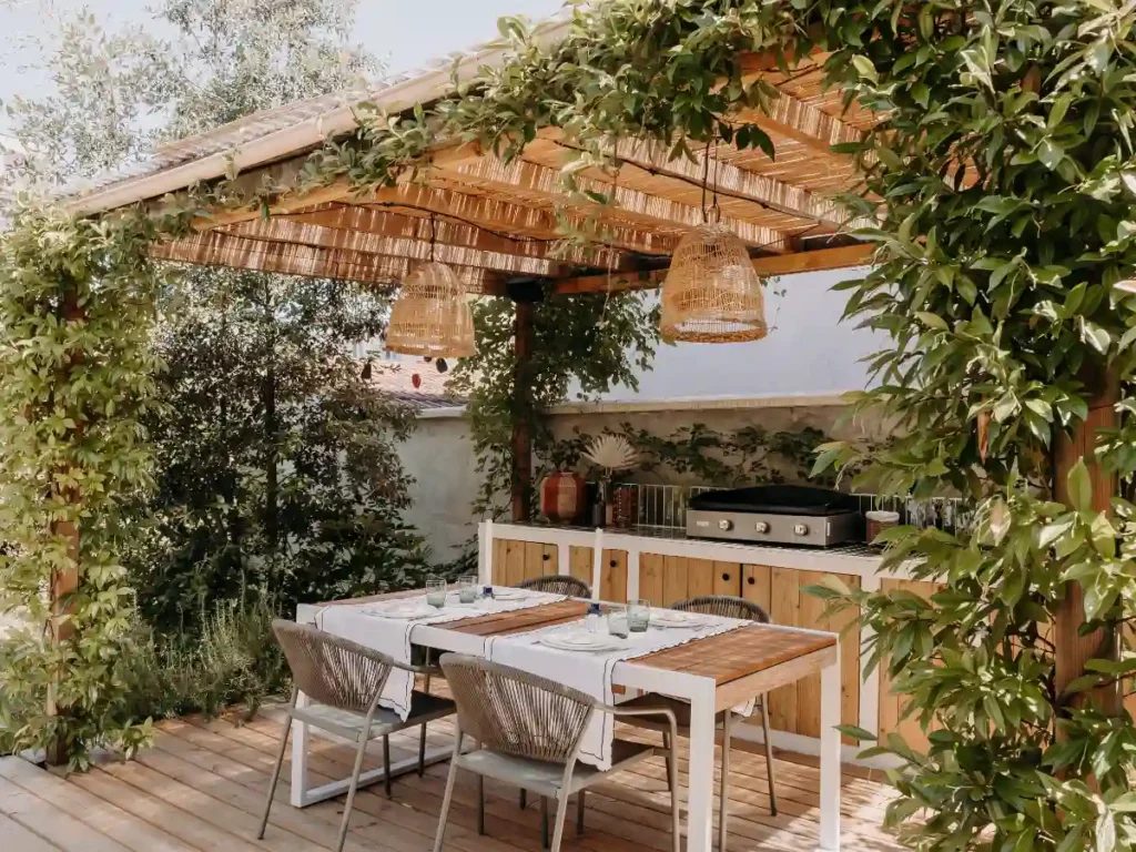 beranger-pergola-cuisine-exterieure-decoration-renovation